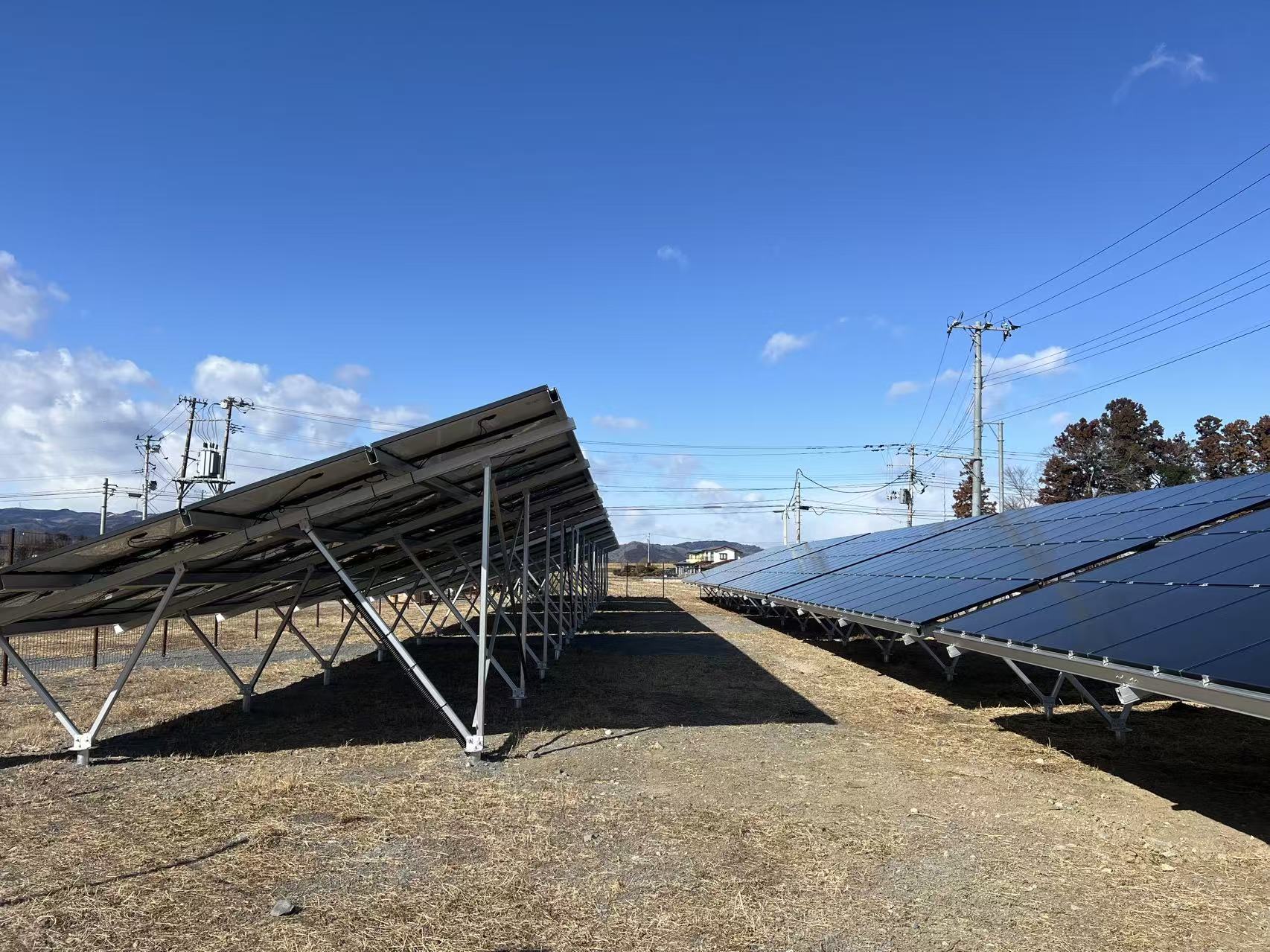 Материал кронштейна заземления солнечной батареи