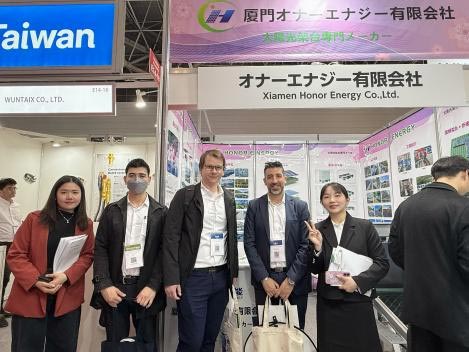 Цветущая вишня в Японии возвращается с почестями