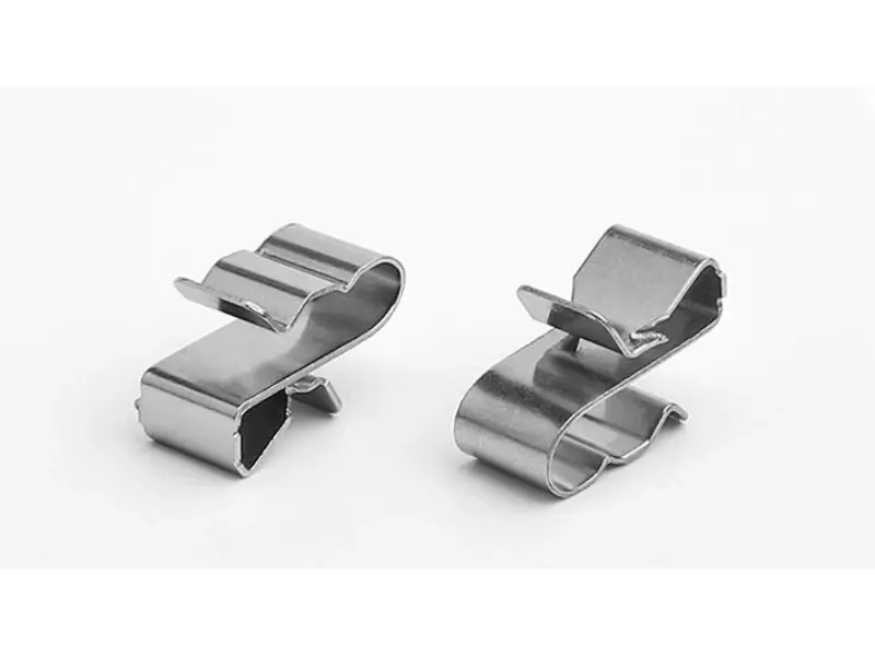 Зажим для солнечного кабеля